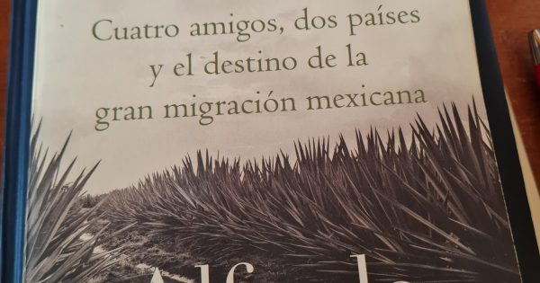 BOOK REVIEW: El México Plural del “Otro Lado”