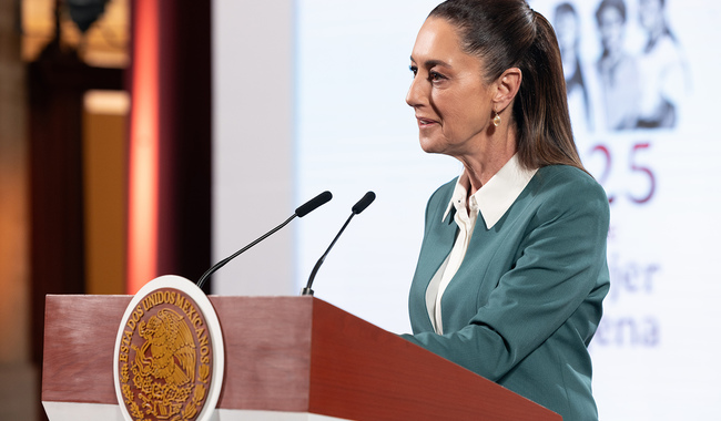 Presidenta presenta la estrategia “México te abraza” en atención a migrantes mexicanos